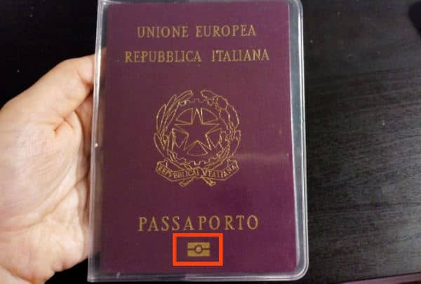 Passaporto elettronico 2022 come riconoscerlo
